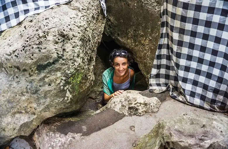 giri putri cave nusa penida