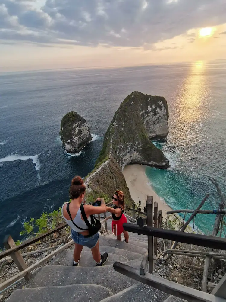 Nusa Penida Mix Tour Diamond Beach, Kelingking Beach, Broken Beach, and Angel Billabong